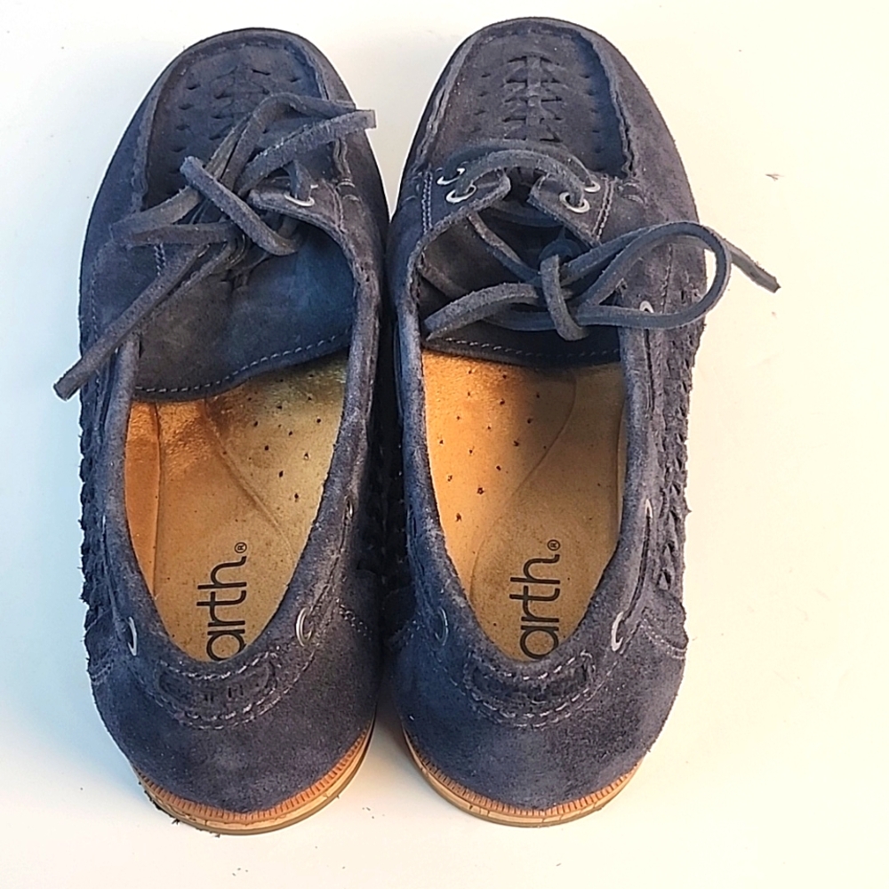 Earth Origins- Women's navy blue woven slip-on boat shoes Sz. 9 - Picture 2 of 7